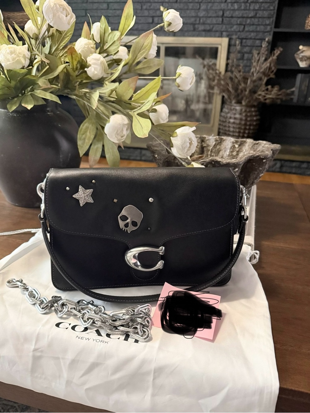 NWOT Coach custom chain tabby 26 in black